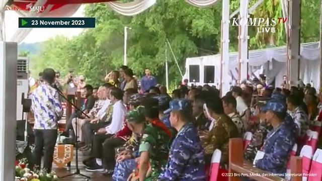 Guyonan Menteri Bahlil soal Papua Buat Jokowi Tertawa di Puncak Acara STC 2023