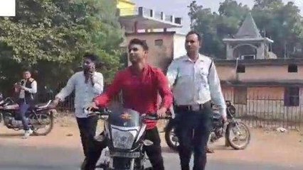 छतरपुर: पुलिस ने चलाया वाहन चेकिंग अभियान, कई के काटे चालान
