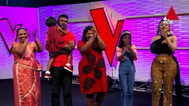 Sneha Dhananjalee |Sanda Komali Tharu(සඳ කොමලි තරු පිරිවරලා)Blind Auditions|The Voice Kids Sri Lanka