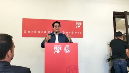 Pedro Martín presenta la enmienda a la totalidad del PSOE a los presupuestos del Cabildo de Tenerife