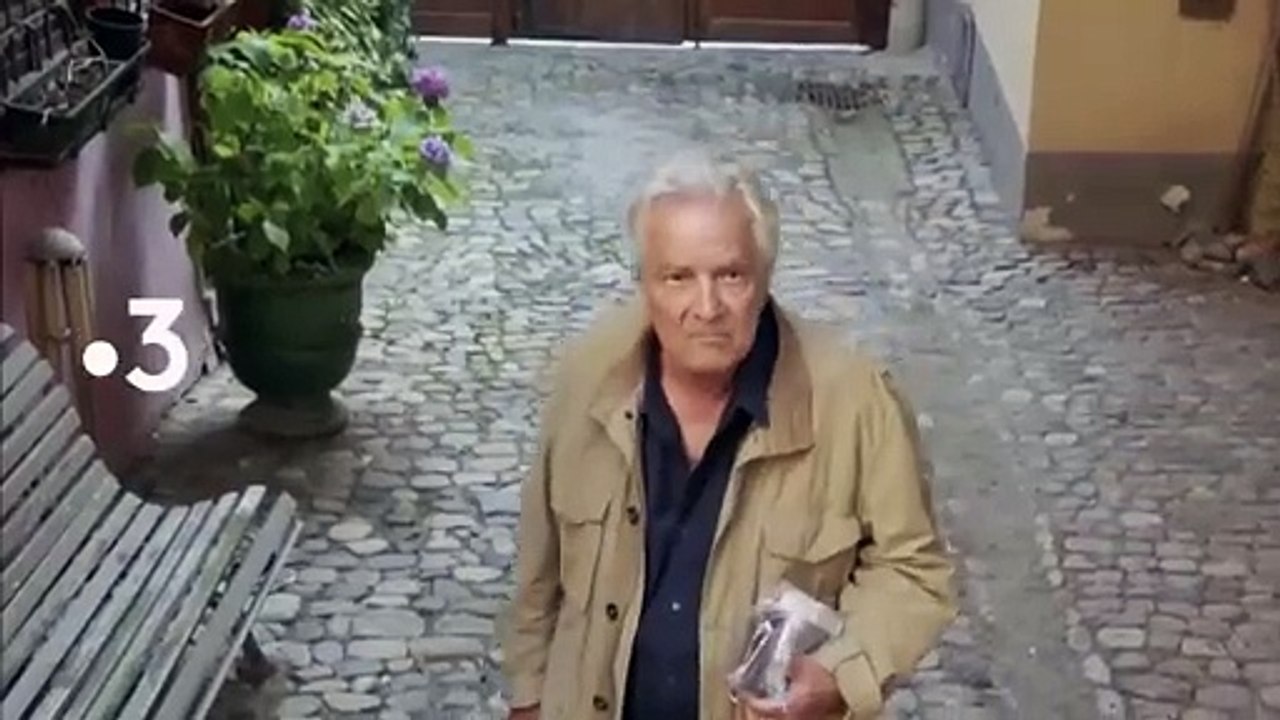 Meurtres à...