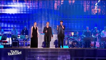 Florent Pagny, Slimane et Anne Sila interprètent "Chanter"