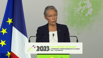Crues dans le Pas-de-Calais: Élisabeth Borne félicite les élus locaux au Congrès des maires de France