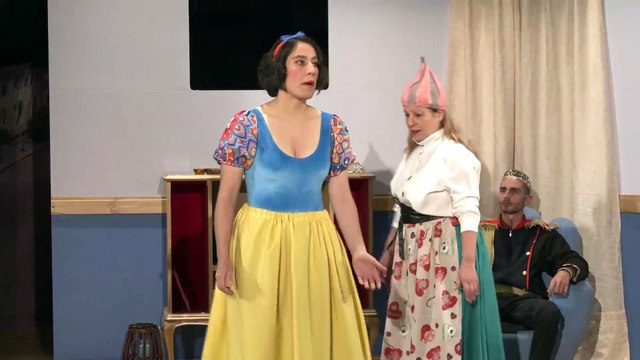 «Η χιονάτη….χάμστερ» - Η παιδική παράσταση από τη θεατρική ομάδα “la famiglia”