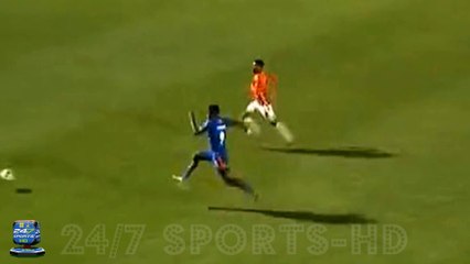 Watch the moment Oldham striker Mike Fondop does his best Antonio Rudiger impression with bizarre running style