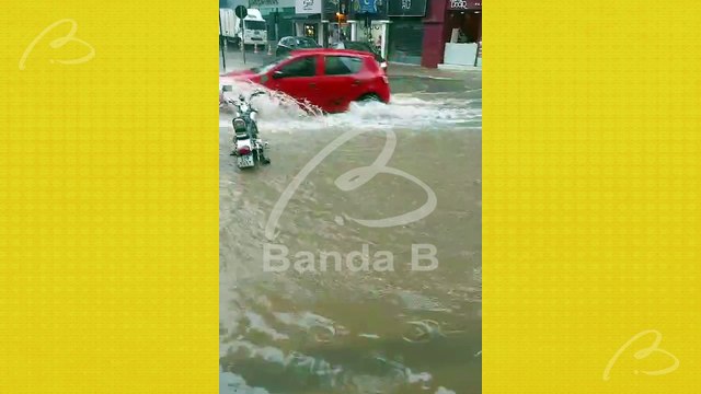 Chuva provoca alagamentos em Curitiba e complica trânsito em diversas ruas