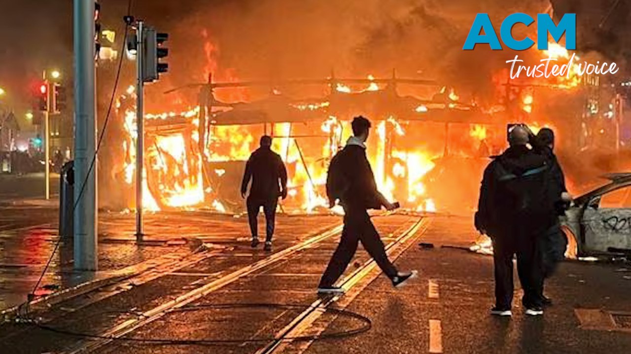 Violent protests in Dublin after children injured in knife attack