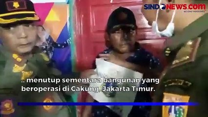 Descargar video: Cekcok Penertiban Kafe Remang-Remang dan Panti Pijat di Cakung