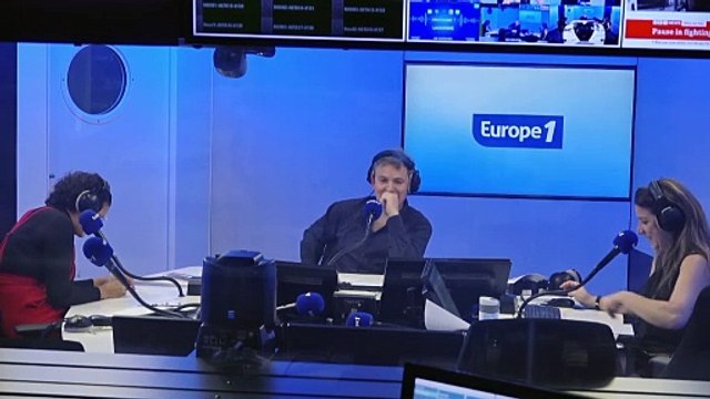 «Ça commande, ça fait du bien !» : l'effervescence dans un entrepôt pour le Black Friday