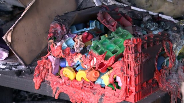 18 homes confirmed destroyed in bushfires in Perth