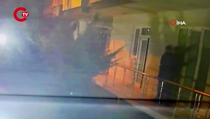 Mücevher çalıp otobüsle kaçtılar... Kart ücretini de yurttaşa çektirdiler