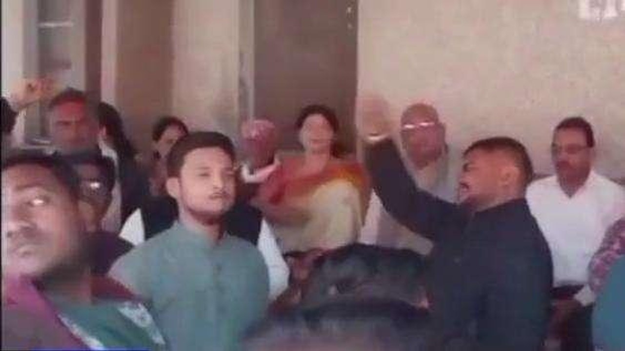 चित्रकूट: भीषण सड़क हादसे में दो की मौत,पीएम हा...