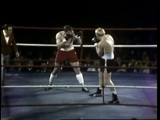 Kallie Knoetze vs Richard Dunn - boxing - heavyweights