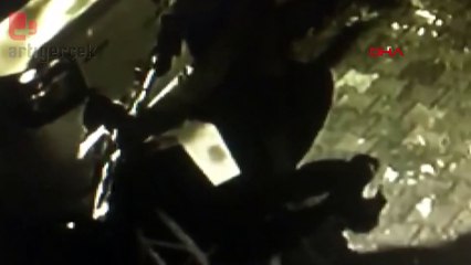 Motosiklet hırsızlığı kamerada