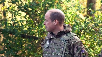 Prince William dons camouflage on visit to Mercian Regiment