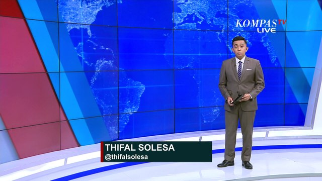 Sedan Mewah Tabrak Beton Separator Busway, Lalu Lintas Arah Senayan Menuju Slipi Sempat Macet!