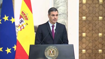 Comparecencia de Sánchez en El Cairo, tras su reunión con el presidente egipcio, Abdulfatah Al Sisi.