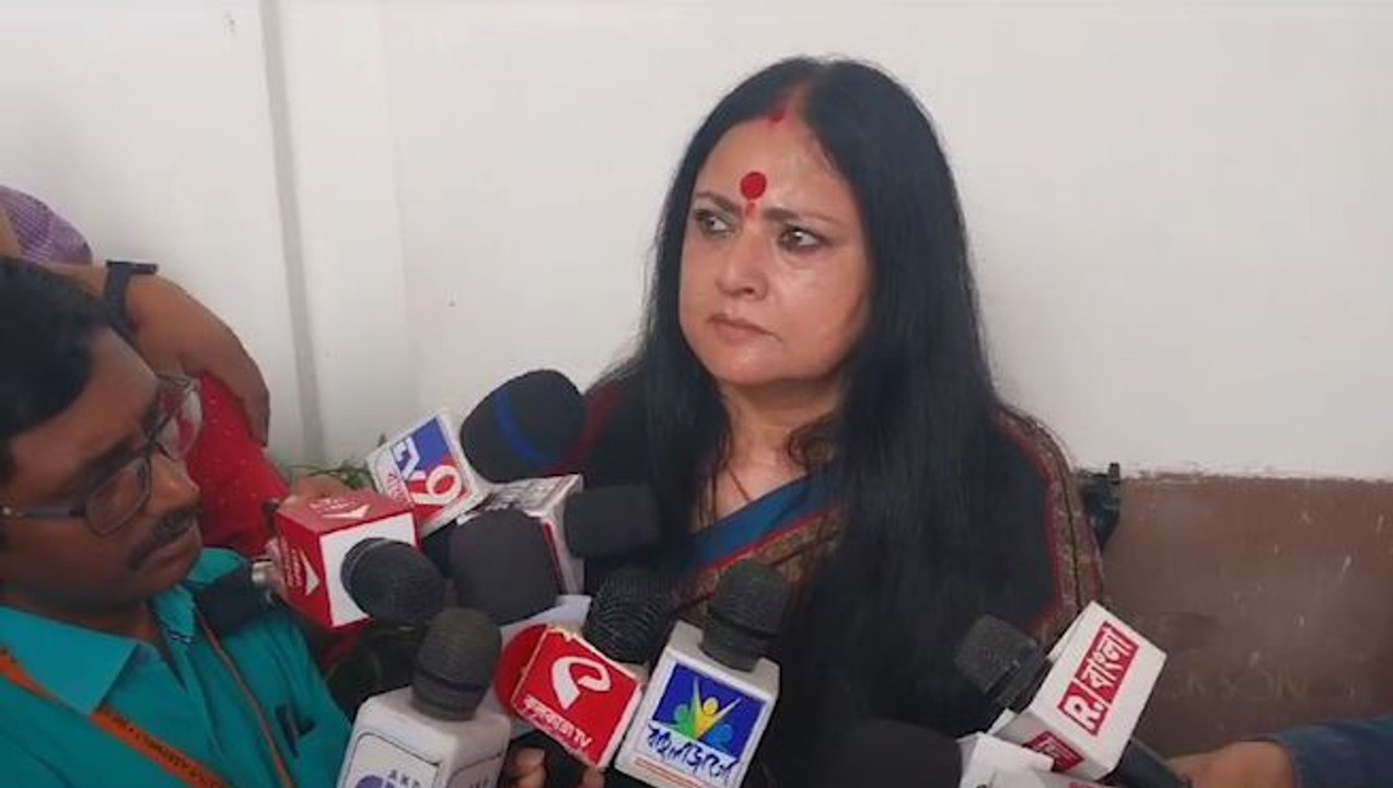 ‘দম থাকলে আমাদের ৮ জনকে জেলে ভরে দিন’, মমতাকে পাল্টা হুঁশিয়ারি অগ্নিমিত্রার