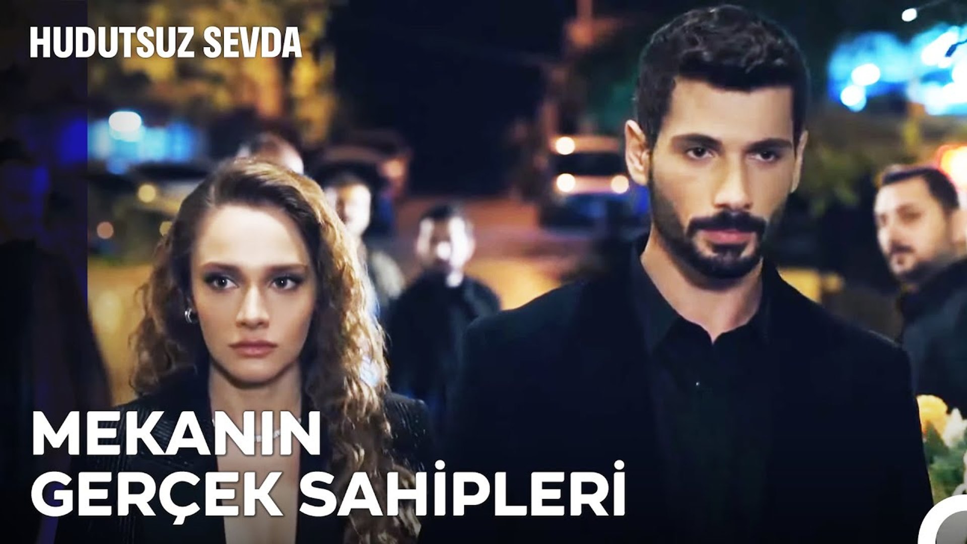 ⁣Letoların Nişanına Halil İbrahim ve Zeynep Baskını! - Hudutsuz Sevda 9. Bölüm