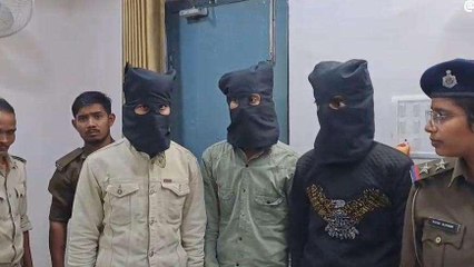 वैशाली: पेट्रोल पंप लूट मामले का पुलिस ने किया खुलासा, हथियार के साथ तीन गिरफ्तार