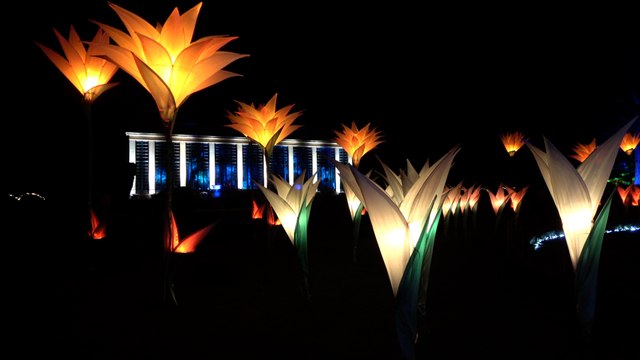 FIRST LOOK: Christmas At Belton 2023 is dazzling new lights-trail