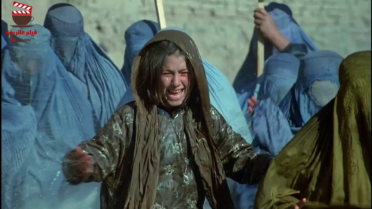 A true story: Her mother’s daughter shaves her hair in order to work and spend on it, but in the end it is revealed. Movie summary--قصه حقيقيه بنت امها بتحلق*لها شعرها عشان تشتغل و تصرف عليهم لكن في الاخر بتتكشف ملخص فيلم