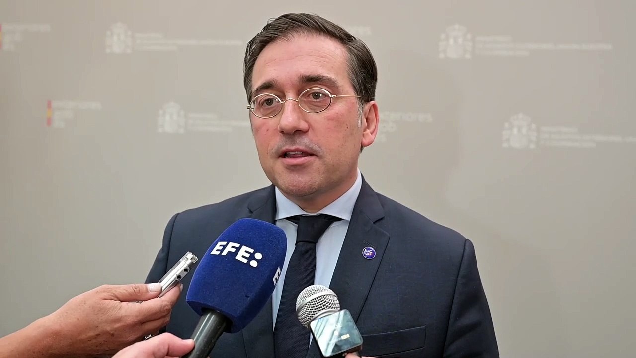 Albares replica a Israel que sus acusaciones son "falsas e inaceptables": España "dará la respuesta oportuna"