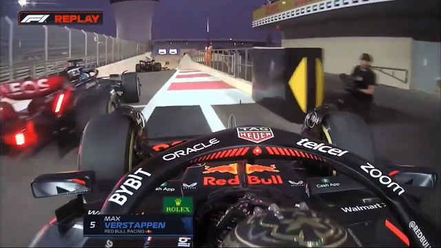 F1 23 Abu Dhabi Free Practice 2 Verstappen Alonso Overtake Pit Lane
