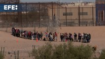 Nuevos obstáculos para los migrantes de la caravana llegan a la frontera México-EE.UU.