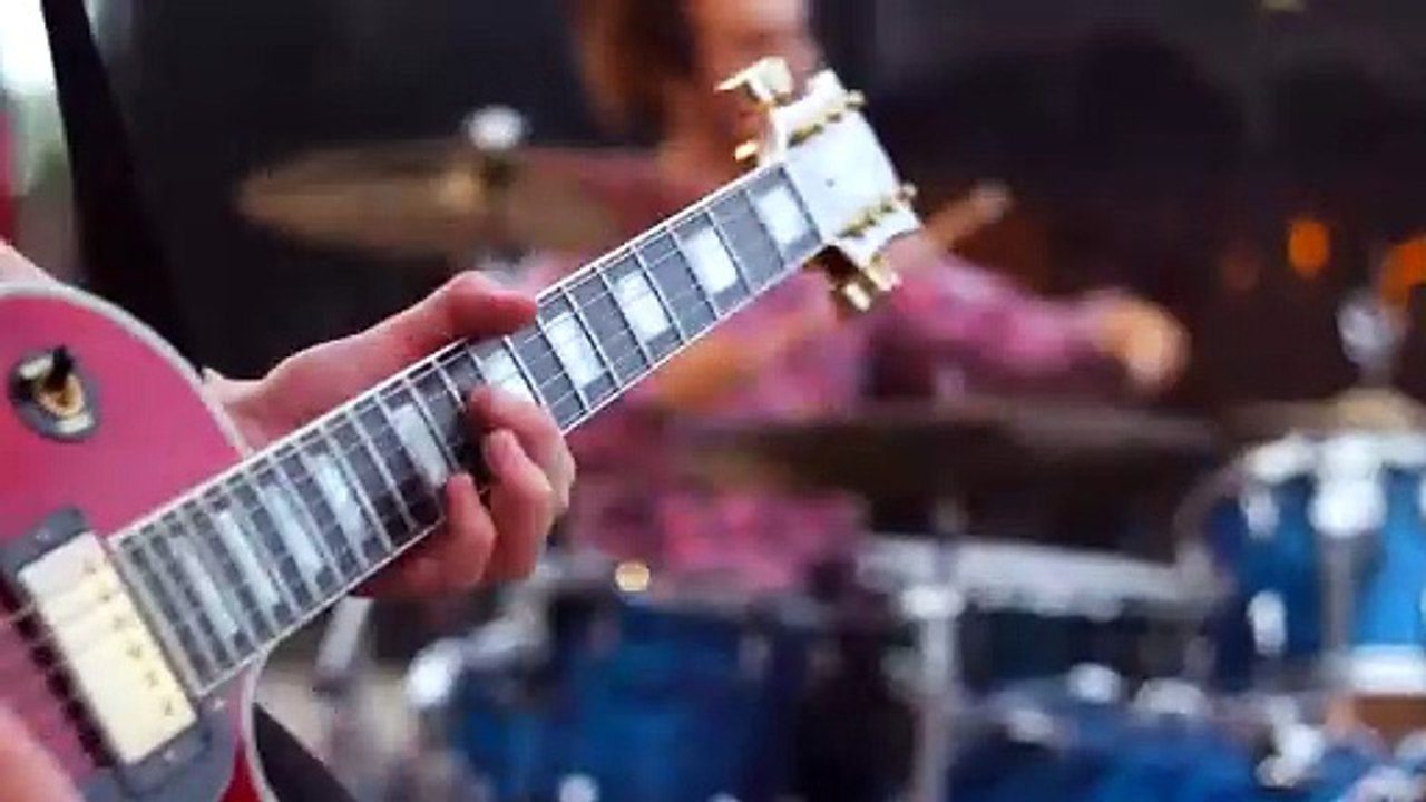 Sweet Child O' Mine - Guns n’ Roses (Cover by First To Eleven)