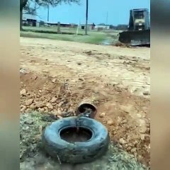 Tıkalı boruyu açma yöntemi viral oldu