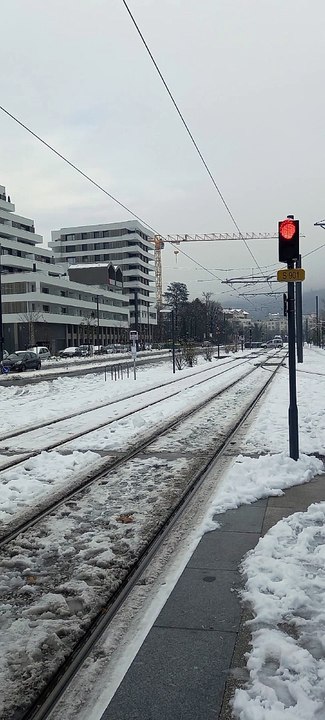 La France Sous la Neige  ☃️  Grenoble & Échirolles #Grenoble #Échirolles #Neige (93)