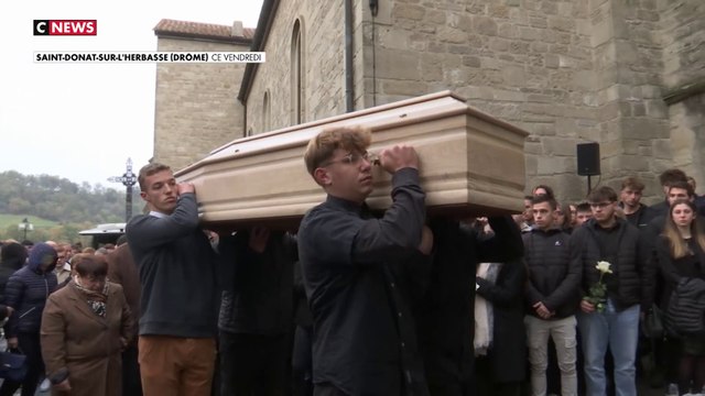 Mort de Thomas dans la Drôme : Forte émotion pendant les obsèques de l'adolescent