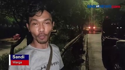 Video herunterladen: Heboh! Mobil Tabrak Pembatas Jalur Busway di Tanjung Priok, Ditemukan Alat Suntik dan Obat