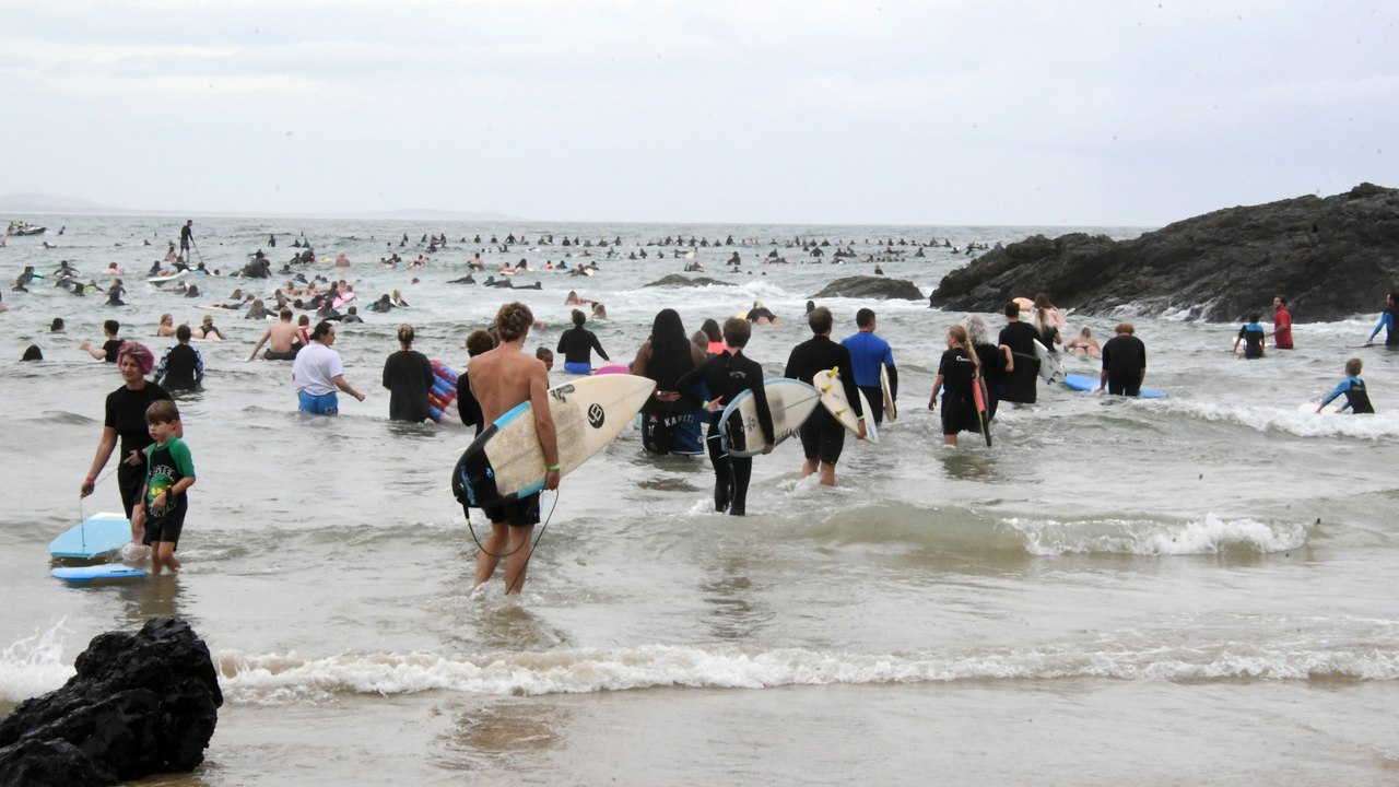 World record paddle out to pay tribute to Zac Young