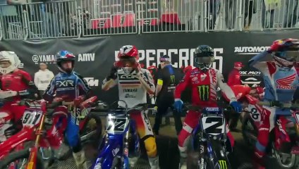 2023 Paris Supercross Day 2 450 Race 1