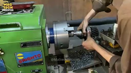 Genious Guy Repair Manual Transmission Input Shaft Very Nicely | Mactech Pakistan