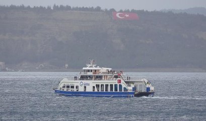 Gökçeada ve Bozcaada'ya tüm feribot seferleri iptal edildi