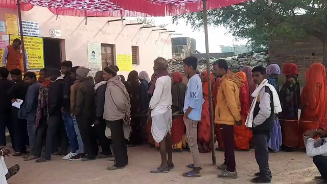 Video : मतदाताओं में दिखा रूझान, 11 बजे तक हुआ 25.42 प्रतिशत मतदान