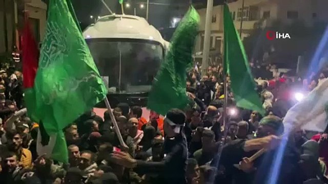 İsrail ve Hamas arasındaki ilk esir takası
