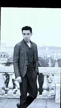 Yo Yo Honey Singh Lifestyle 2023, Girlfriend, Income, House, Cars, Biography, Net Worth & Family