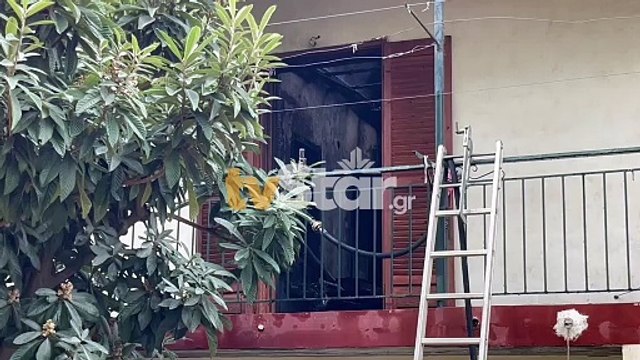 Φωτιά σε σπίτι στον Σταυρό - Στο νοσοκομείο ο ιδιοκτήτης