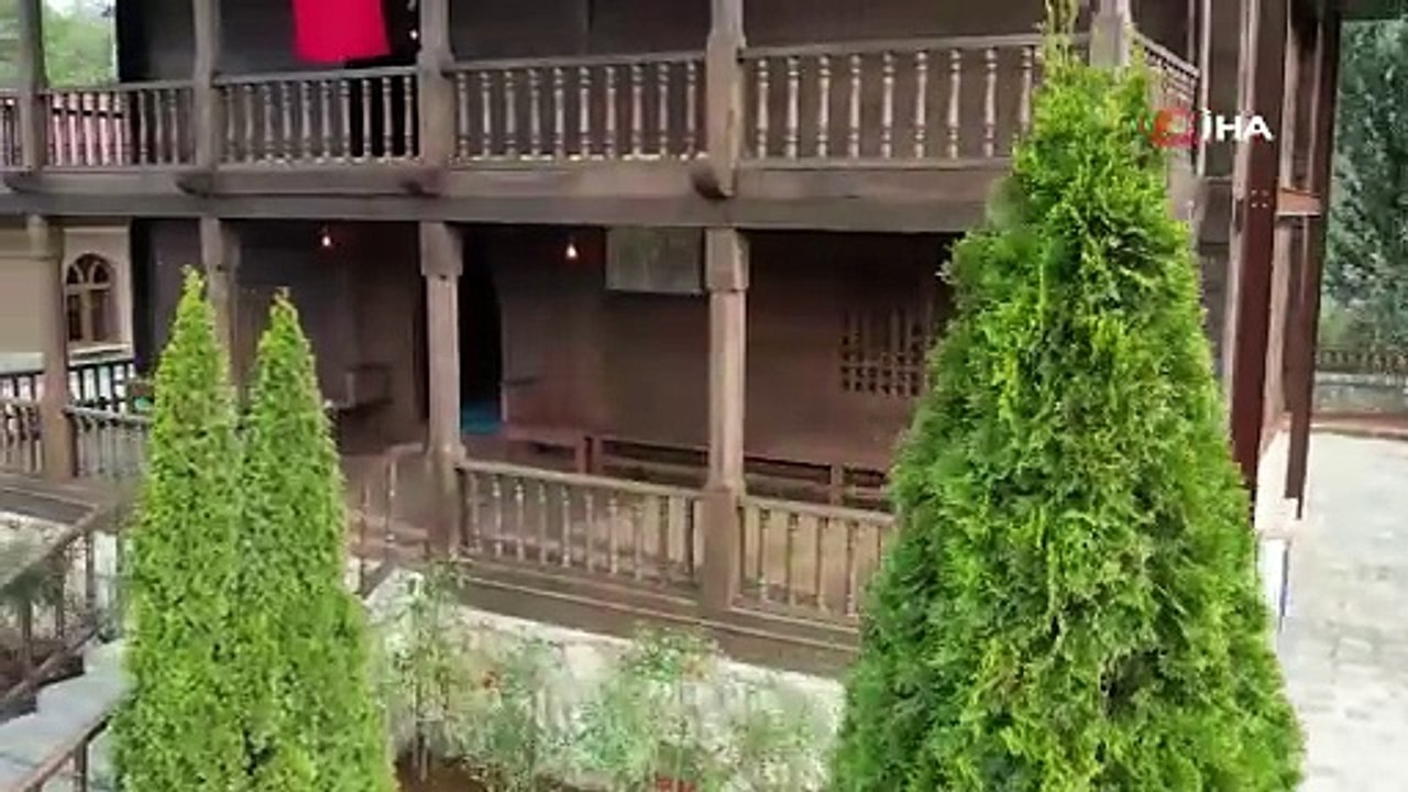 Tarihi cami restorasyon çalışmalarının ardından yeniden ibadete açıldı