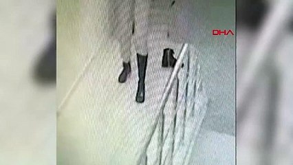 Kadın Apartmanda Ayakkabı Çaldı