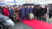 CHP Genel Başkanı Özgür Özel Bosna Hersek'te Sonsuz Ateş Anıtı'na çelenk bıraktı