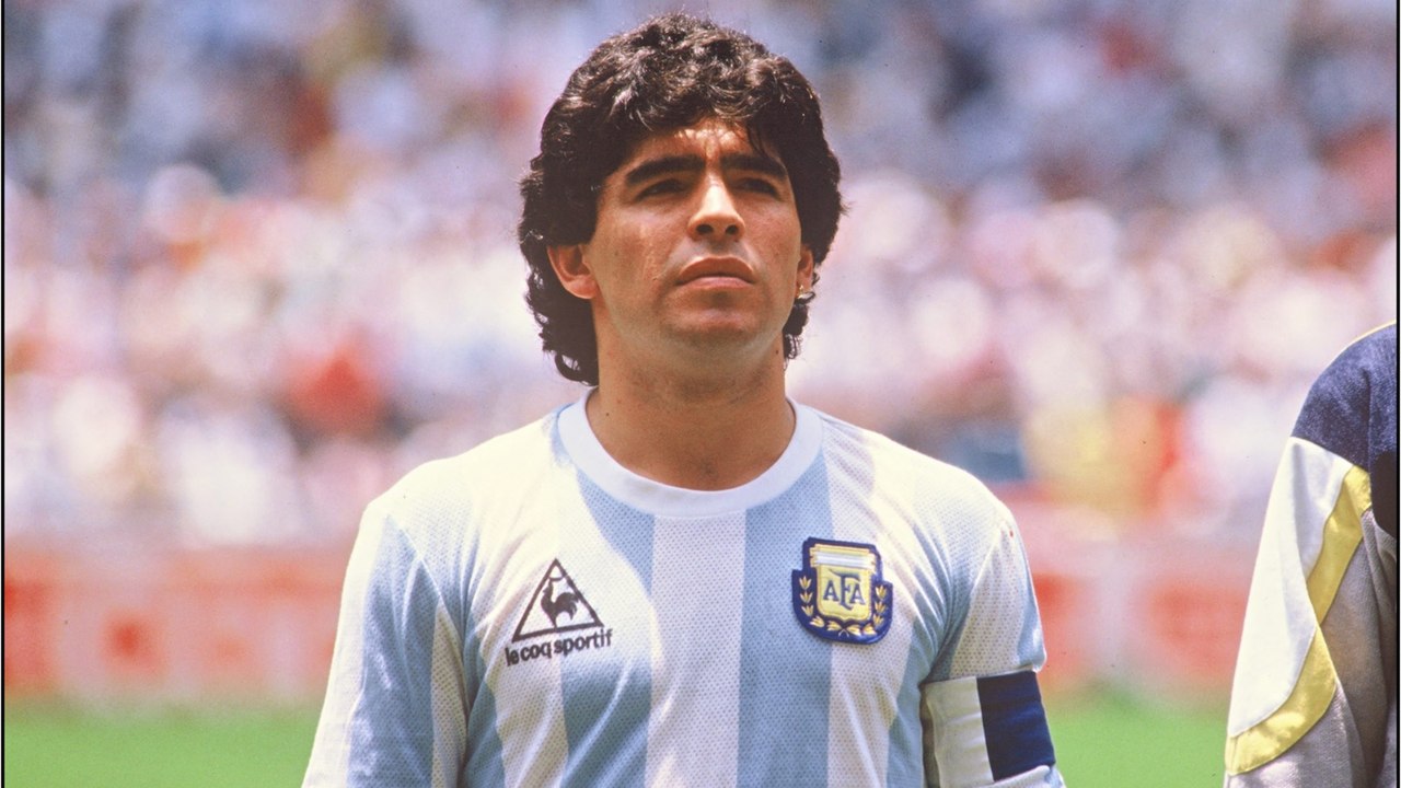 GALA VIDEO - Diego Maradona : la légende du football a eu 8 enfants de 6 mères différentes