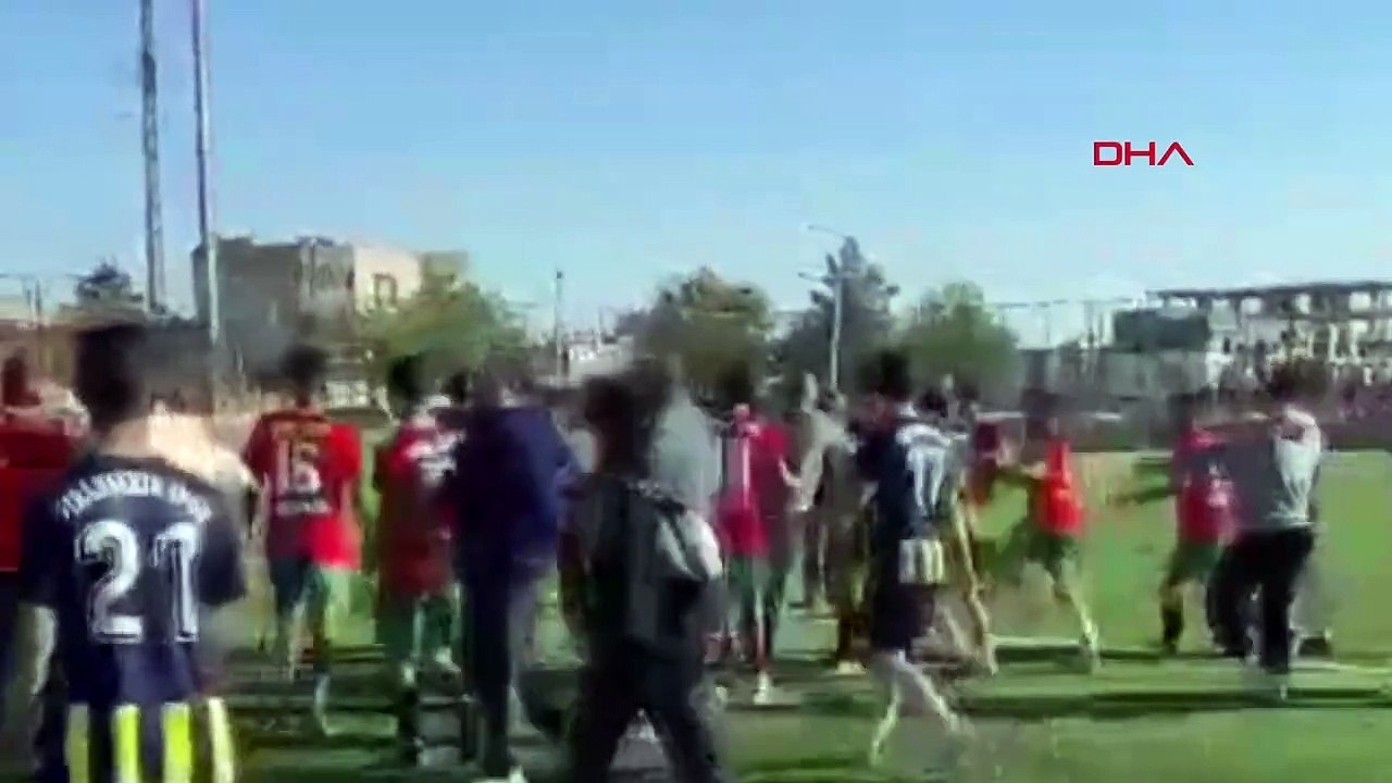Liseler Arası Futbol Turnuvasında Çıkan Kavga Görüntülendi
