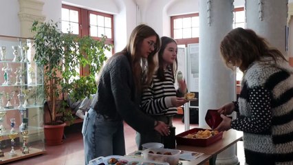 Słodkie serca, słodki uśmiech:  Kiermasz dla "Promyka" w Morągu