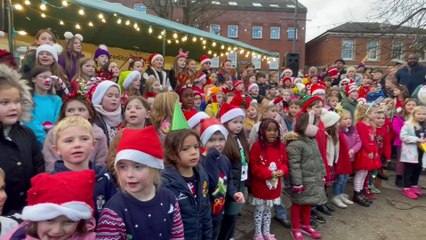 Hayward and Landscore School Singers at Crediton Lights Switch On IMG_0869
