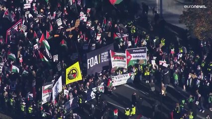شاهد: مظاهرات حاشدة دعمًا للفلسطينيين في بريطانيا